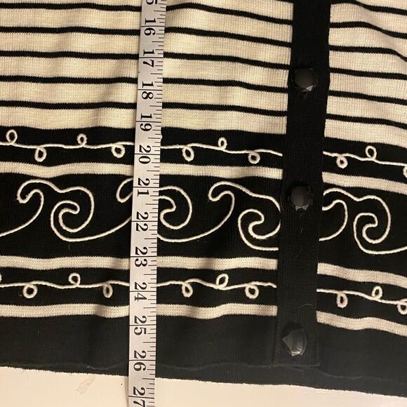 Rafael Cream Navy V-Neck Striped Cardigan Sweater Size L - Picture 8 of 8